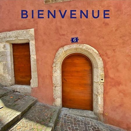 Coup De Coeur Au Pied Du Chateau - Nice Studio Ideally Located آنسي المظهر الخارجي الصورة