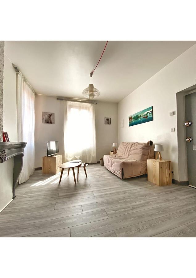 Coup De Coeur Au Pied Du Chateau - Nice Studio Ideally Located آنسي المظهر الخارجي الصورة